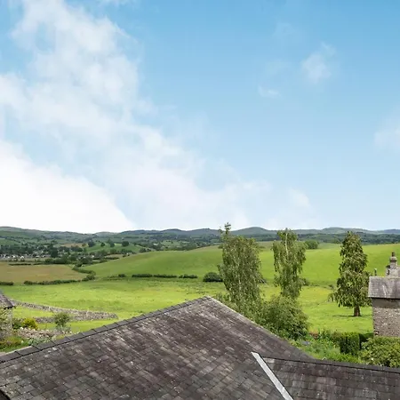 Semesterbostad 5 The Granary Burneside